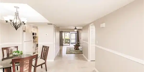 17160 Hawks Nest