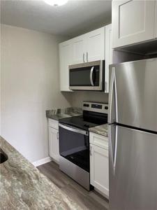 4607 Bayshore DR