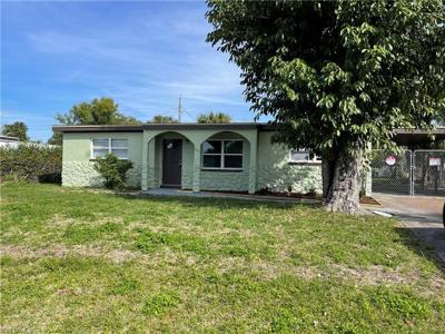 1523 Gardenia AVE
