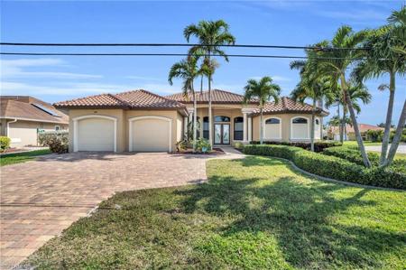 1926 Cape Coral PKWY W