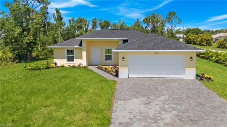 5107 Fairbanks DR