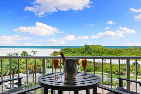 380 Seaview CT