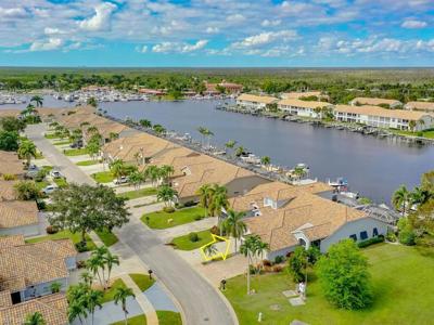 249 Stella Maris DR S