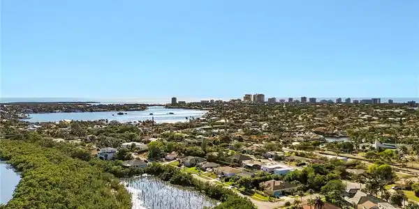 1773 Granada DR