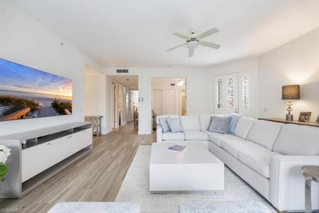 233 Colonade CIR