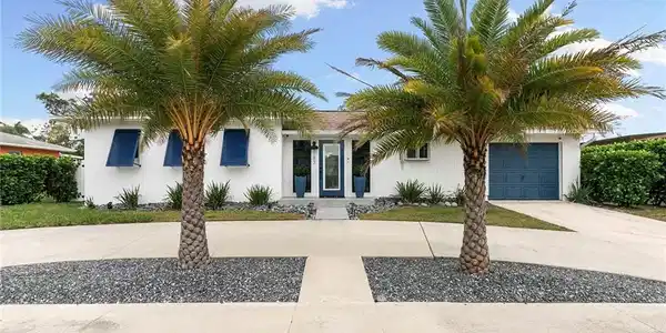 1183 Sunbird AVE