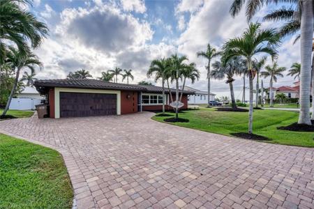 5411 Bayshore AVE