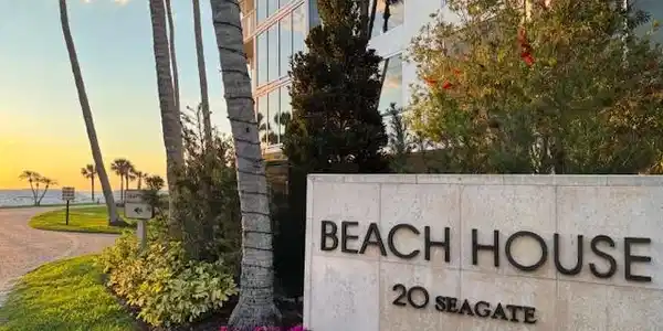 20 Seagate DR