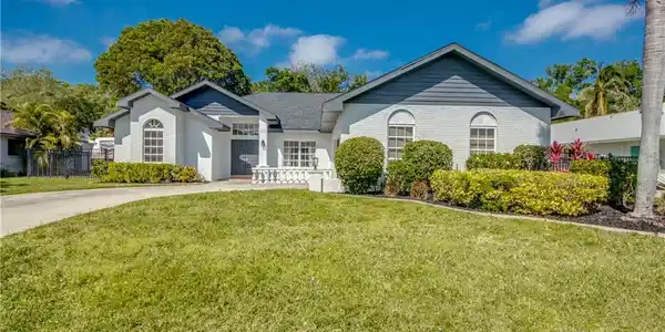 354 Prather DR