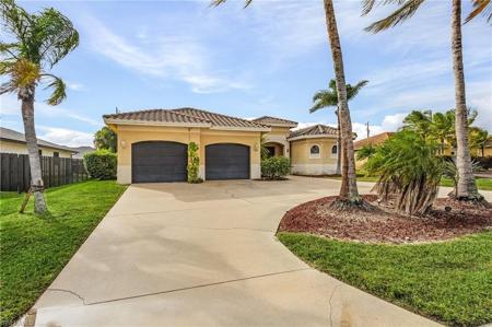 1708 Beach PKWY W