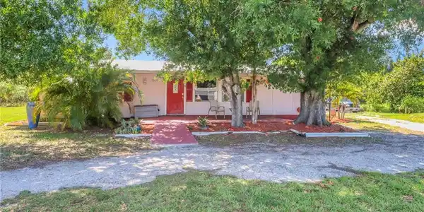 5517 Wilson DR