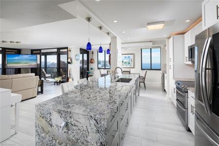 11 Bluebill AVE