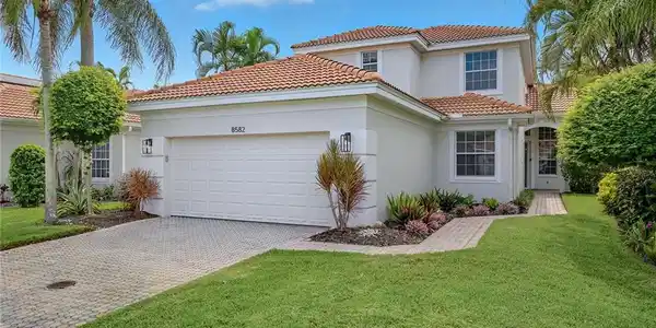 8582 Pepper Tree WAY