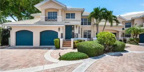 6865 San Marino DR