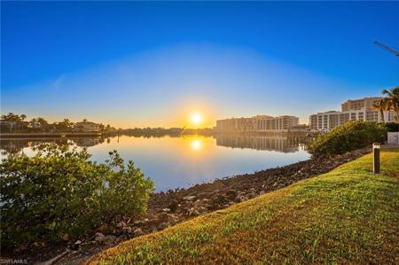 9380 Gulf Shore DR
