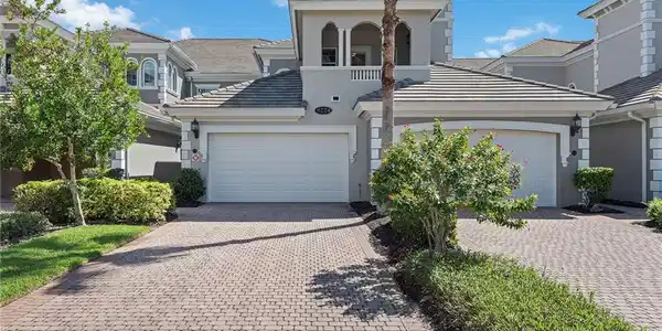 9224 Campanile CIR