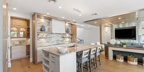 121 Barefoot CIR