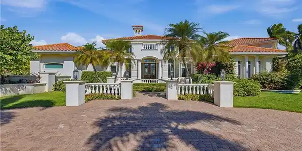 355 Sedgwick CT