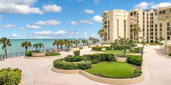 3115 Gulf Shore BLVD N