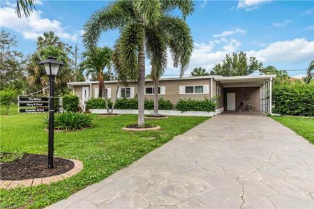 24 Williamsburg WAY