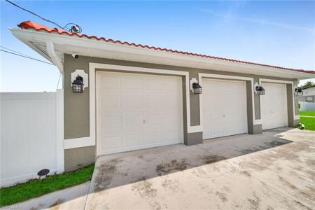 1817 SW 22nd TER