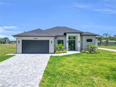 4301 NW 38th AVE