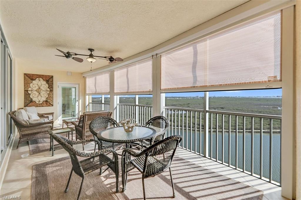 Image 4: Screened_lanai_wStorm_Smart_shades