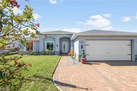 214 NW 25th AVE