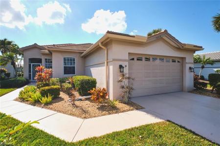 16312 Willowcrest WAY
