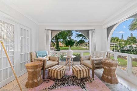 2096 Alamanda DR