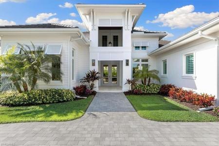 720 Anderson DR