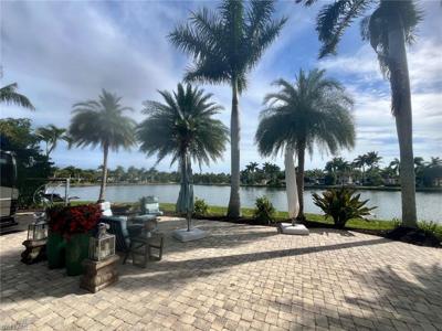 4860 Carriage CT