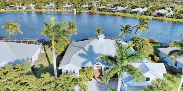 15754 Caloosa Creek CIR