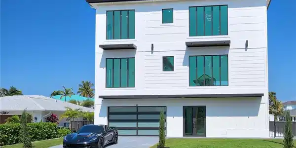143 Trinidad ST