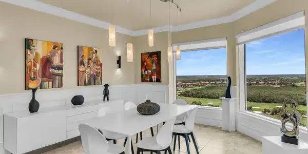 1060 Borghese LN