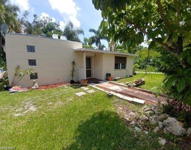 97 Oak ST