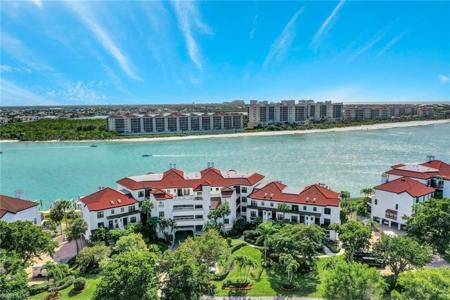 334 La Peninsula BLVD