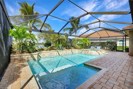 9449 Lagomar CT