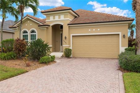 16488 Crown Arbor WAY
