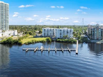 2885 Palm Beach BLVD