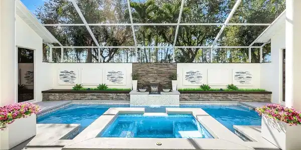 14698 Glen Eden DR