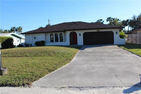 351 Lakeview DR