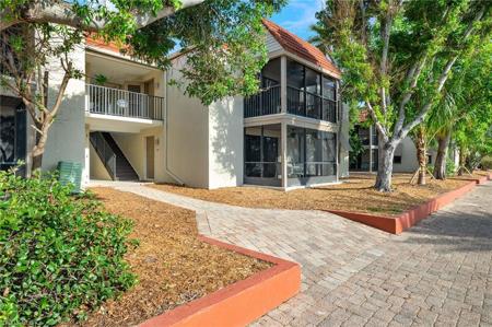 845 E Gulf DR