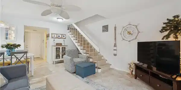 87 N Collier BLVD