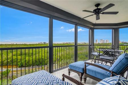 7225 Pelican Bay BLVD