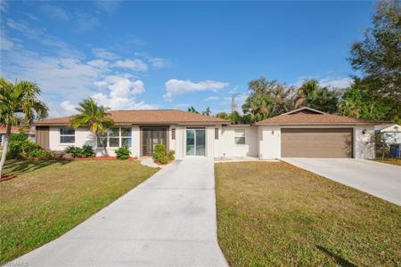2126 W Tobago CIR