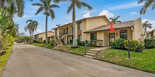 801 W Elkcam CIR