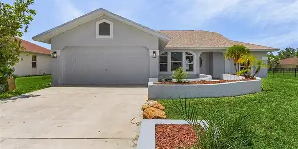 16120 Alcira CIR N