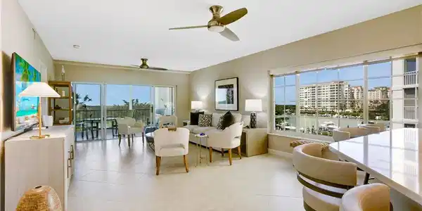 13105 Vanderbilt DR