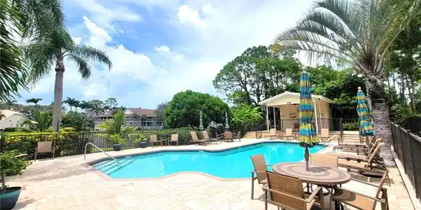 622 Wiggins Bay DR